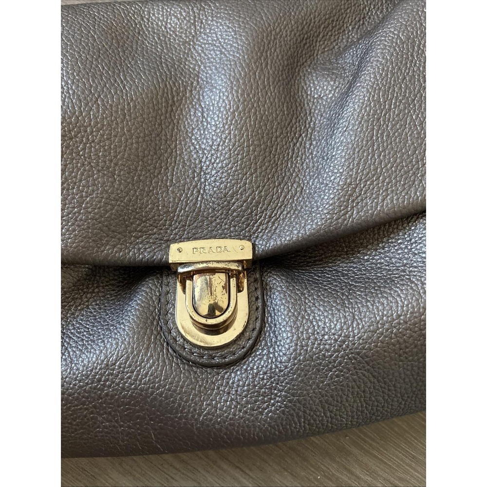Vintage Prada Vitello Shine Copper Leather Studded Shoulder Bag Italy Gold HW - Picture 2 of 16